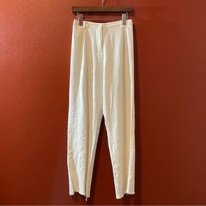 Brandy Melville Women’s White Linen Blend Coastal Lagenlook‎ Raw Hem Pants